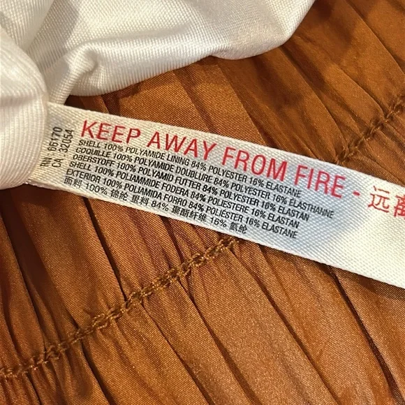 Free People The Way Home Shorts in Varsity Gold Size Medium - Picture 8 of 8